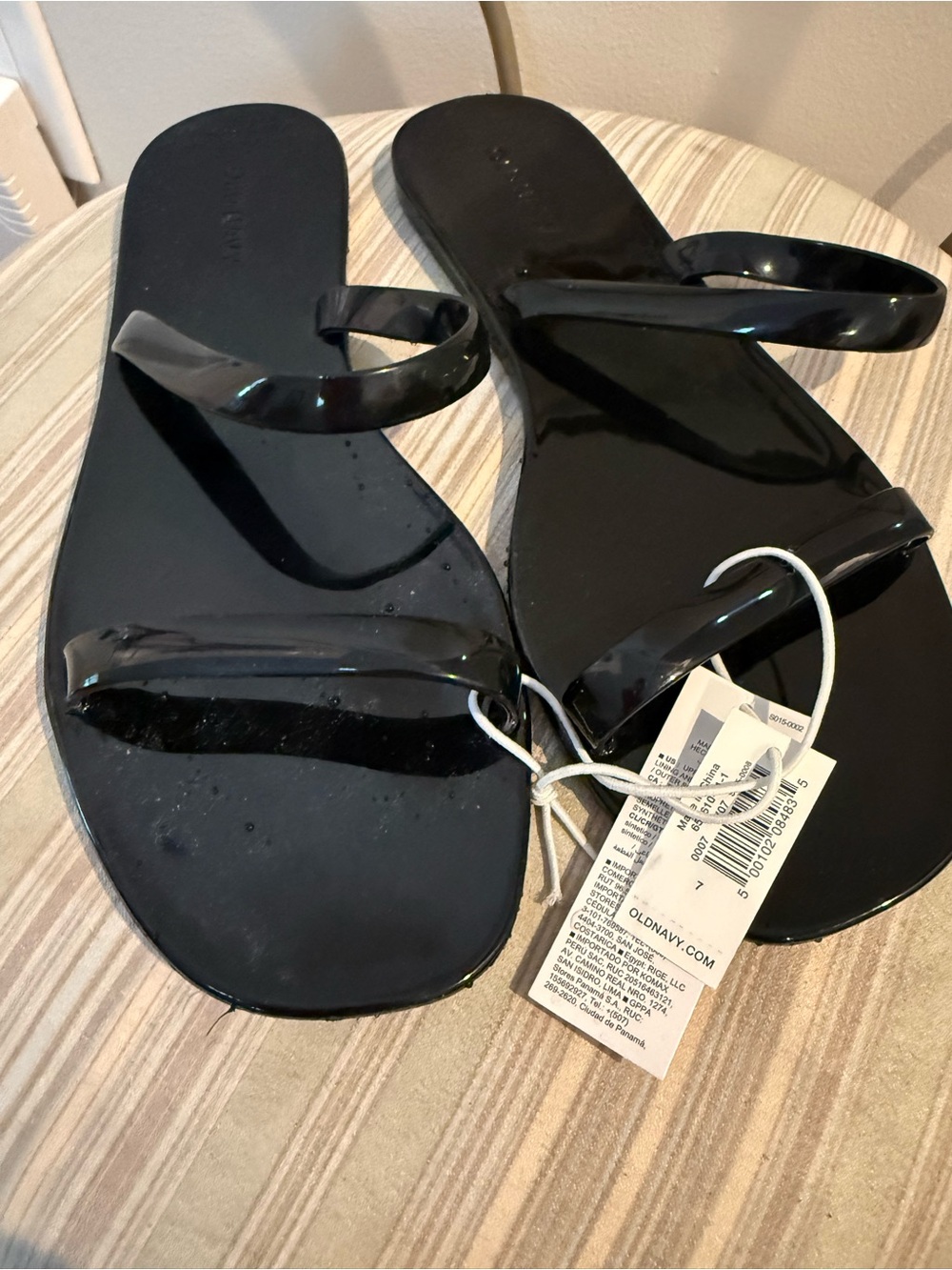 Old Navy Glossy Black Jelly Toe-Loop Slide Sandals - Women's